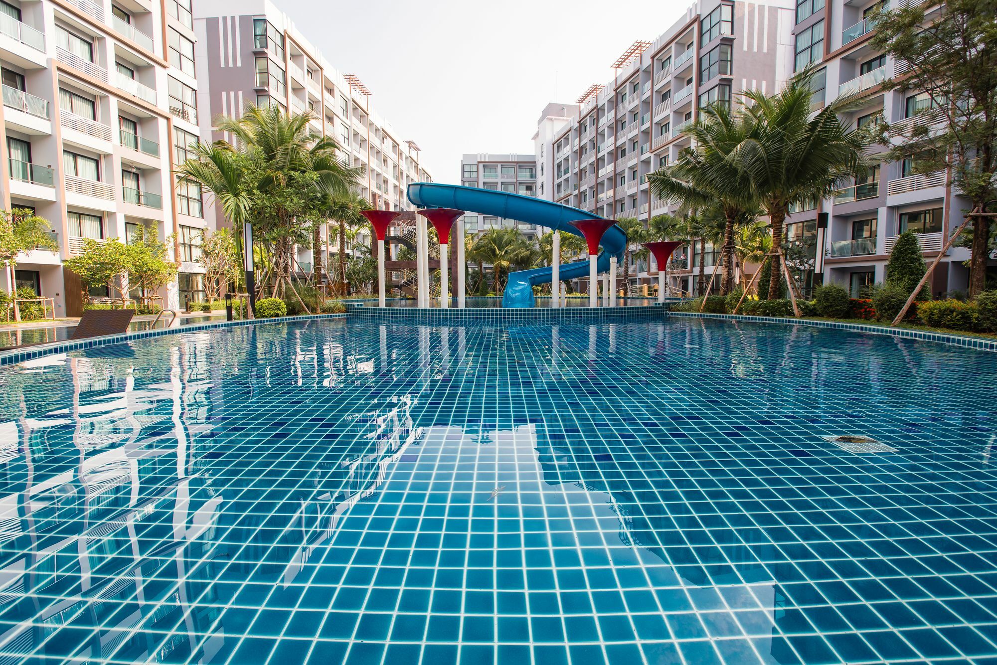 Ferienwohnung Dusit Grand Park Jomtien Beach Exterior foto